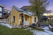 The Yellow House - Old Town 2BR