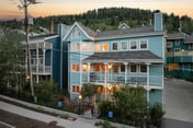 Old Town 6BR | Steps to Town Lift & Main St