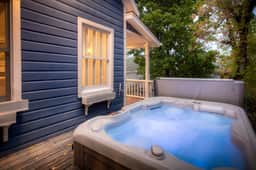The Woodside - Ski In/Out 3BR, Walk to Main St - Image 2