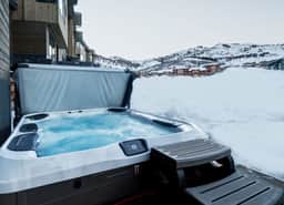 The Ridgeline | Ski-In 4BR Mountain Contemporary - Image 2