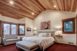 The Lakeside | 3BR Townhome, Walk to Deer Valley! - Image 2