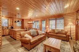 The Comstock Lodge - 2BR / 2BA, Walk to Deer Valley and Mins to Main Street! - Image 3