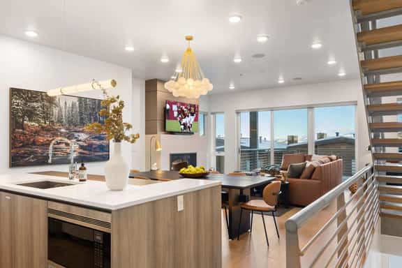 The Apex | Ski In Ski Out 3BR at Canyons Village - Image 1