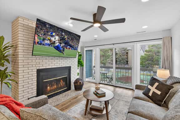 Walk to PCMR • Chic Top-Floor Mountain Condo - Image 1