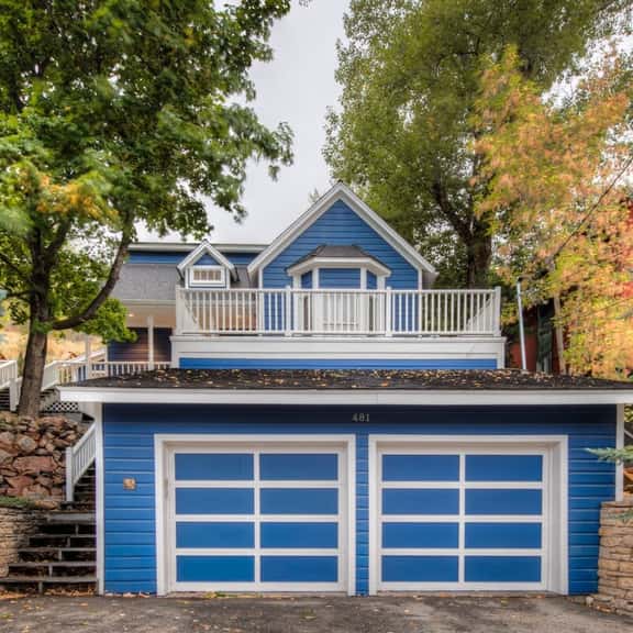 The Woodside - Ski In/Out 3BR, Walk to Main St - Image 1