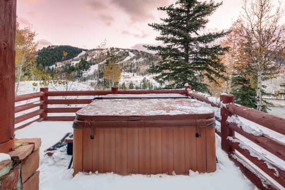 Deer Valley Enclave - Spacious 2BR, Mountain Views - Image 2