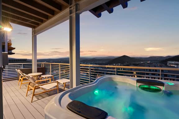 4BR Apex Ski In/Out Gem, Stunning Park City Views - Image 2