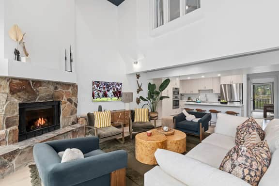 5BR Deer Valley Mountain Retreat with Fireplace & Private Deck - Image 4