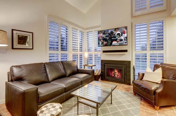 Spacious Three Kings 2BR Townhouse - Walk to Lift! - Image 5