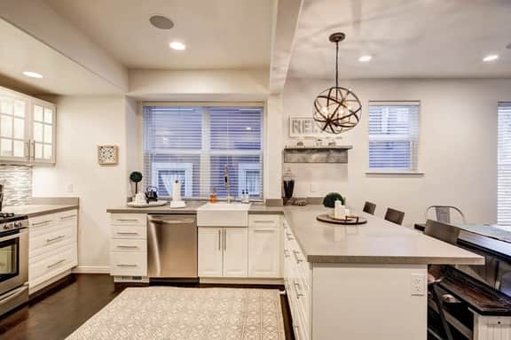 The Daly Ave, Old Town 2BR/3BA, Walk to Main - Image 5