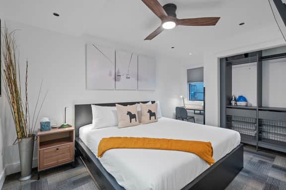 Newly renovated 2BR Downtown, Main St, PCMR - Image 4