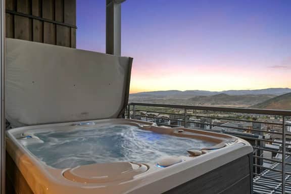 Apex 4BR Mountain Ski In/Out Retreat, Epic Views - Image 2