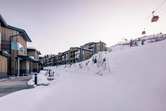 4BR Modern Ski-In/Out Retreat at Apex Canyons - Image 5