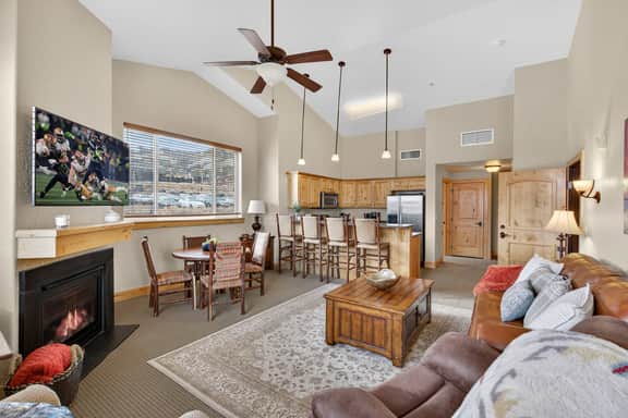 2BR at Silverado • Pool, Hot Tub, Walk to Ski - Image 3
